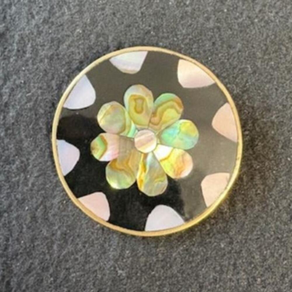 Vintage Alpaca Mother of Pearl Abalone Flower Brooch/Pendant